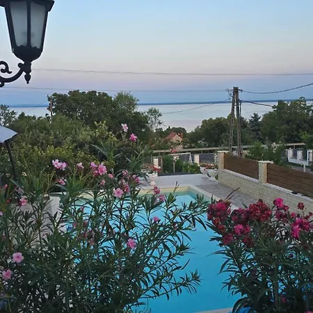 דירה Annabella Apartmanhaz Balatongyörök